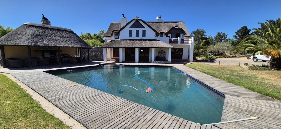 4 Bedroom Property for Sale in Morning Star Western Cape